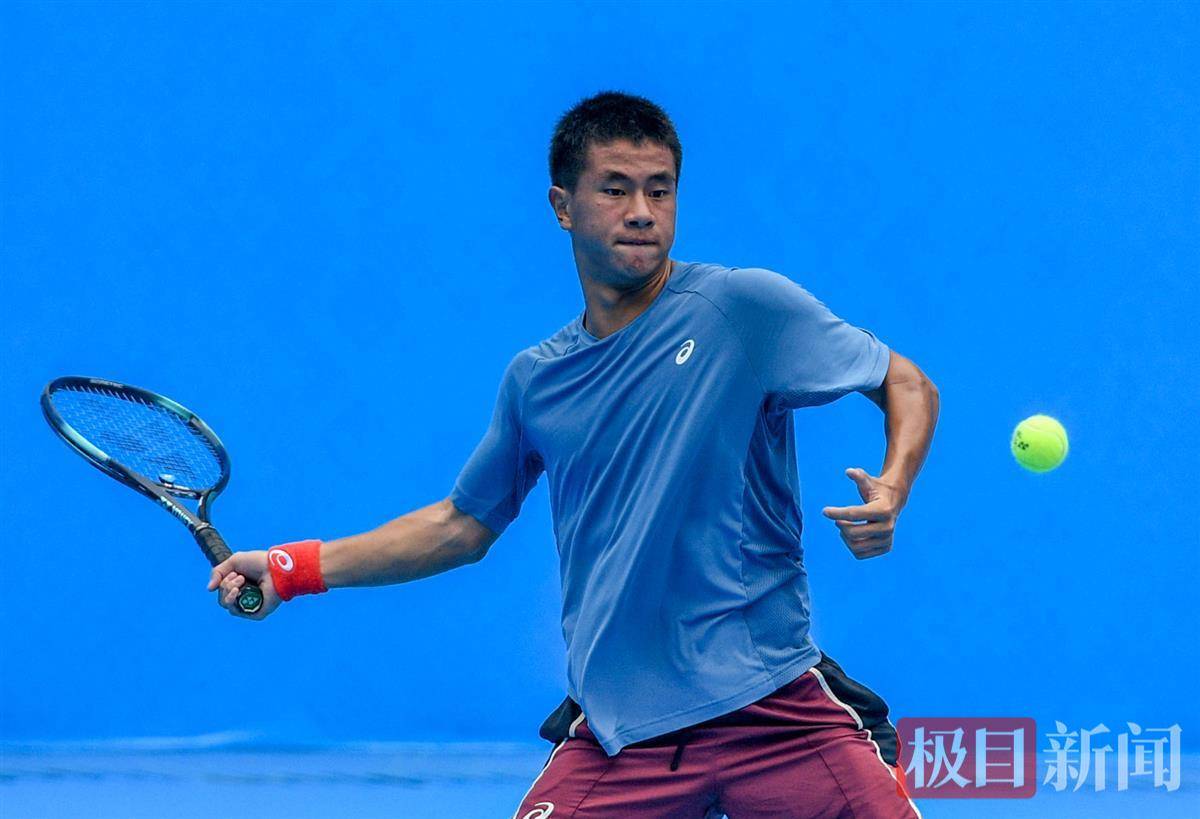 他们通过交 他们通过交