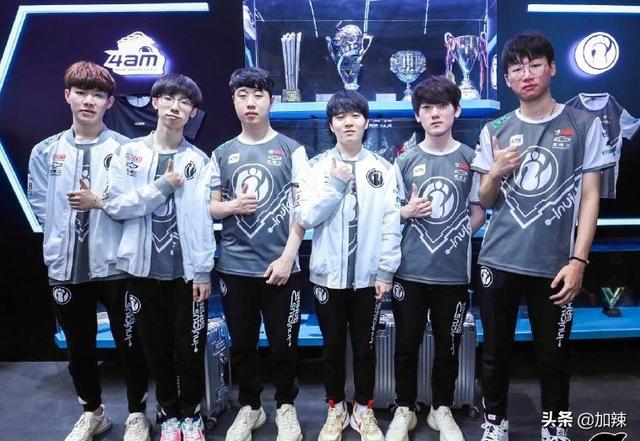 渐接近且竞 渐接近且竞